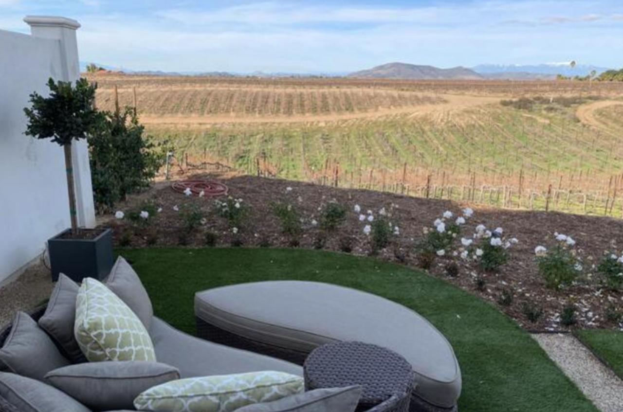 مبيت وإفطار تيميكولا، ريفيرسيدي، كاليفورنيا Domaine Chardonnay المظهر الخارجي الصورة